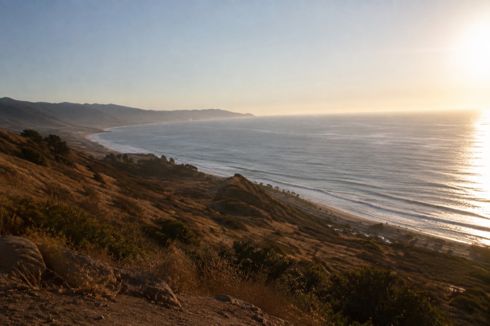 Empty coastal overlook above the Pacific on a warm clear September day